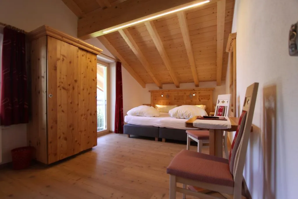 Pension Waldesruh Hotel Solden Guest house